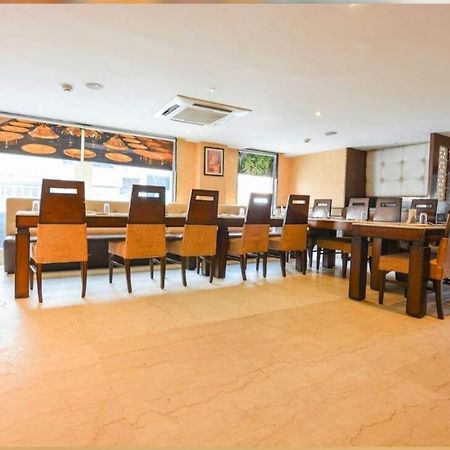 Hotel Opulence Pathankot Ngoại thất bức ảnh