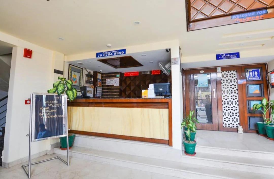 Hotel Opulence Pathankot Ngoại thất bức ảnh